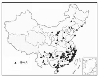 读下列材料.回答问题: 材料一 墨西哥地形及城市分布图 材料二 墨西哥首都墨西哥城40多年来每10年人口约增加一倍.现已突破2000万.占全国总人口的近五分之一.人口的大量流入给墨西哥城带来了许多城市环境问题. 材料三 所谓客户工业.即免税或缴纳少量关税临时进口设备.原材料.零配件.包装材料等生产资料.加工组装后用于再出口的工业.墨西哥客题目和参考答案