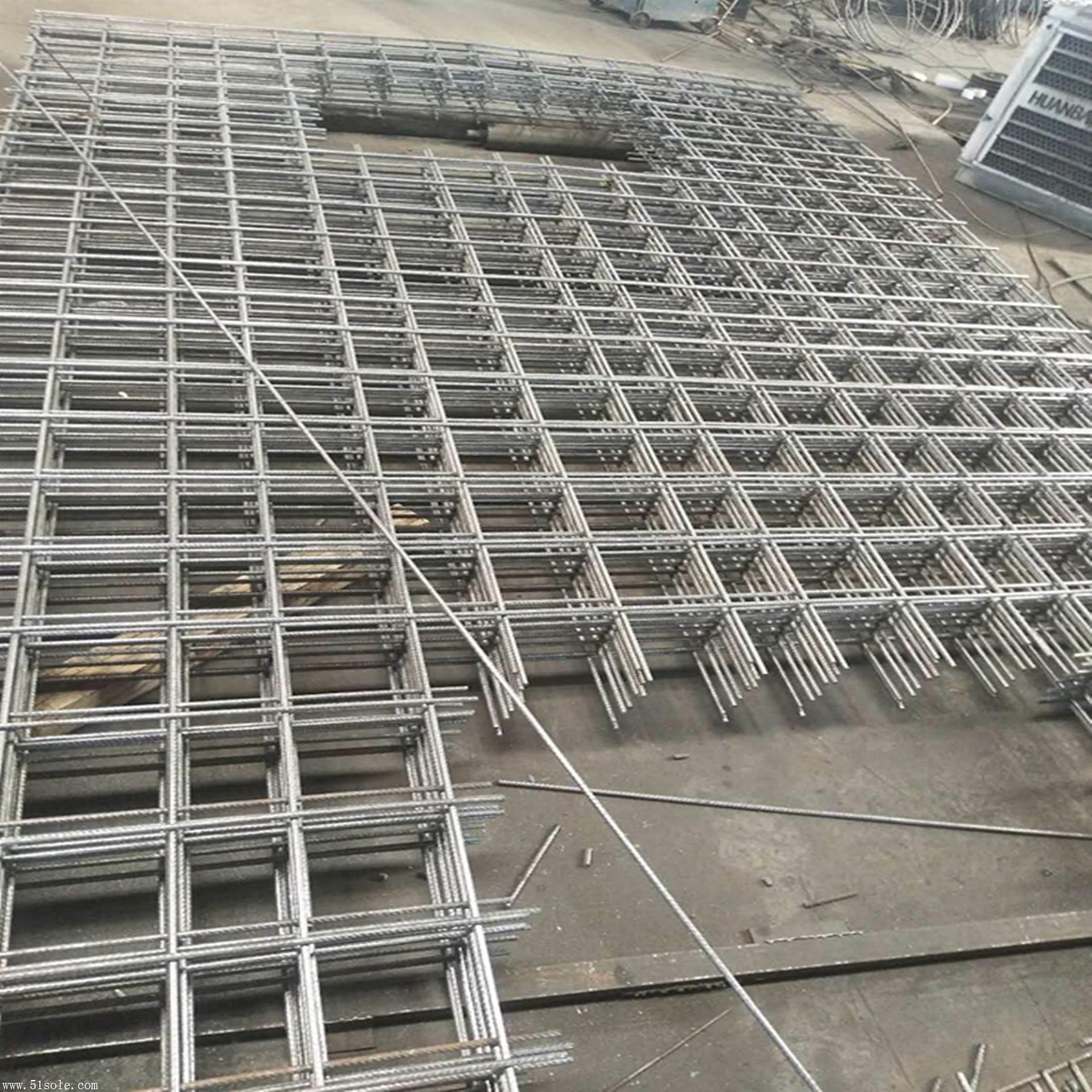 厂家供应高铁钢筋网片与陶瓷原料加工